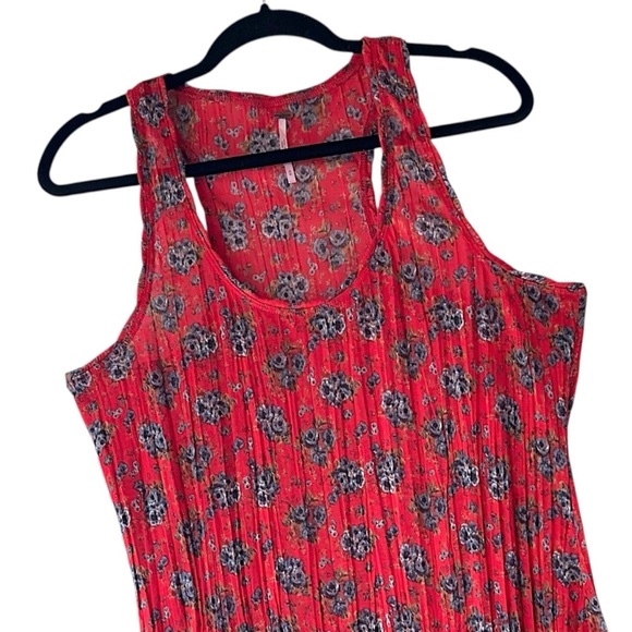 FREE PEOPLE | NWOT RED FLORAL TUNIC TANK TOP RACER BACK | MEDIUM - Picture 2 of 7